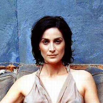 Carrie-Anne Moss