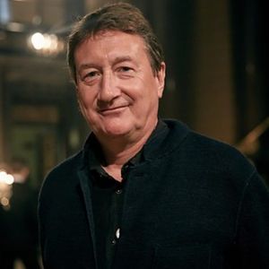 Steven Knight